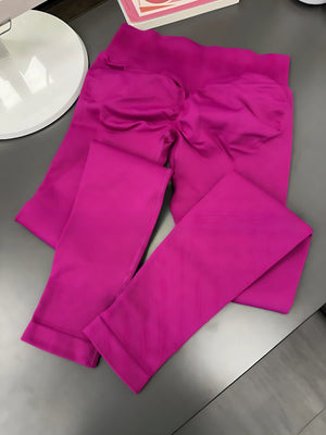 Mid-Waist Seamless Yoga Leggings with Nine-Point Butt Lift Mid-Waist Seamless Yoga Leggings with Nine-Point Butt Lift