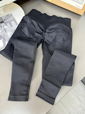 Mid-Waist Seamless Yoga Leggings with Nine-Point Butt Lift