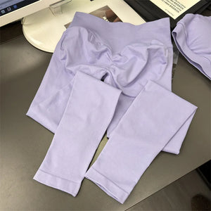 Mid-Waist Seamless Yoga Leggings with Nine-Point Butt Lift
